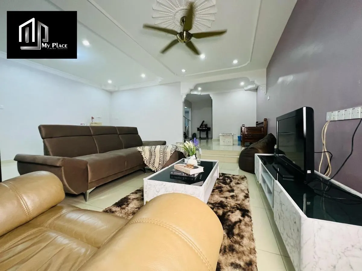 2 Storey 5Br 16Pax Semabok Taman Cheng Ho, 3 By Myplace Malacca