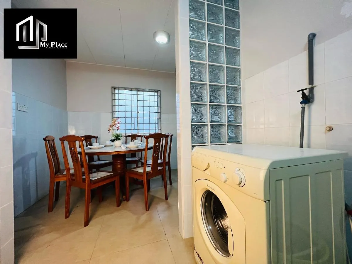 2 Storey 5Br 16Pax Semabok Taman Cheng Ho, 3 By Myplace Malacca Holiday home