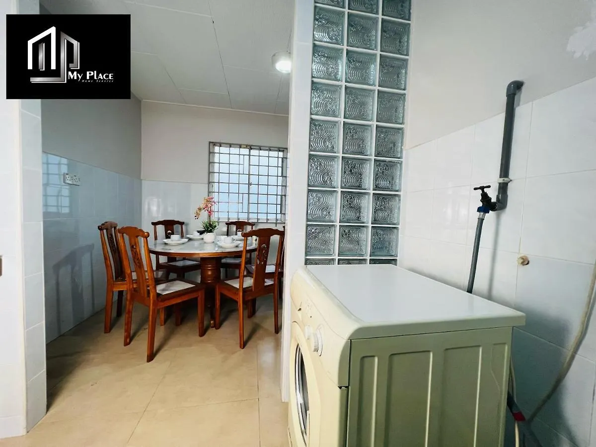 2 Storey 5Br 16Pax Semabok Taman Cheng Ho, 3 By Myplace Malacca Holiday home